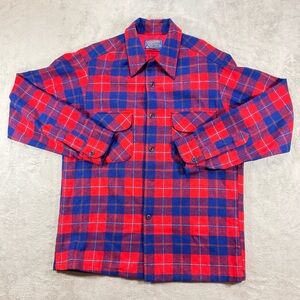 Authentic Tartan Vintage 70’s 80’s Wool USA Pendleton Board Shirt Size Medium.